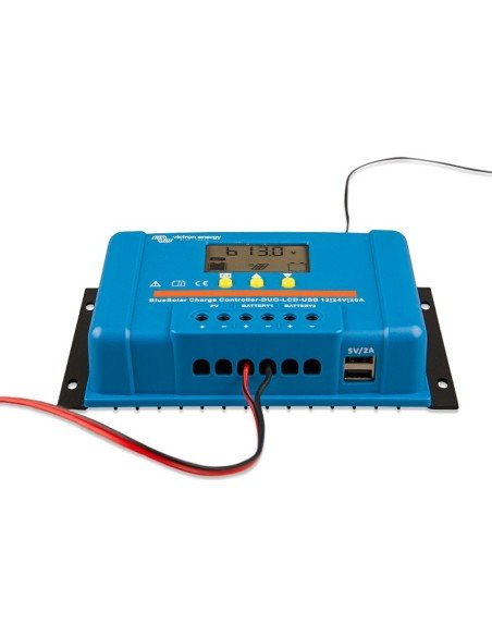Controlador de carga solar de 20A y 12/24Voltios Blue Solar PWM Duo LCD y USB de la marca Victron